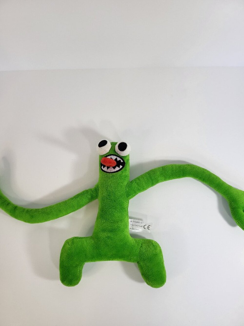Rainbow Friends Green Plush – Roblox Character Collectible